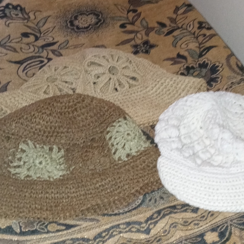 Three summer hats in good condition
